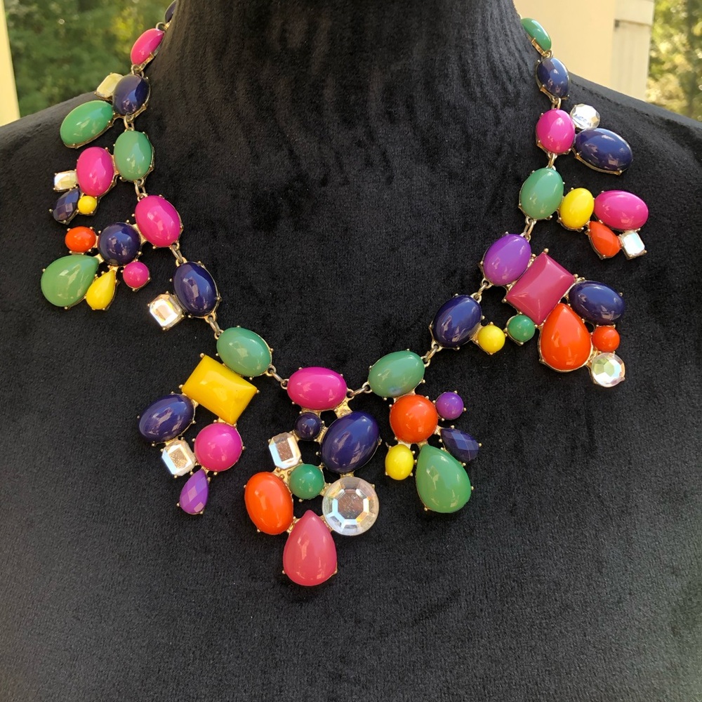 Colorful Statement Necklace - Picture 4 of 10